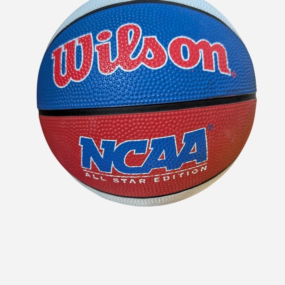 Mini Basketball - Picture 1 of 5